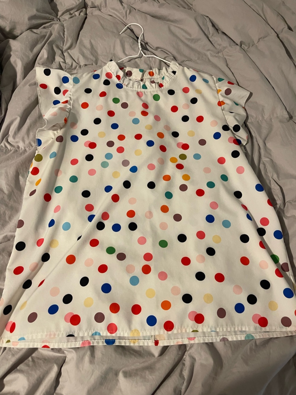Women’s White Polka Dot Ruffle Sleeve Blouse